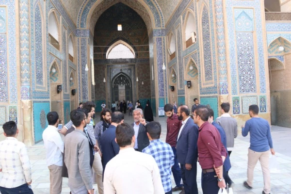 بازدید دانشجومعلمان شرکت در جشنواره کشوری فرهنکی از اماکن تاریخی و باستانی شهر جهانی یزد 6