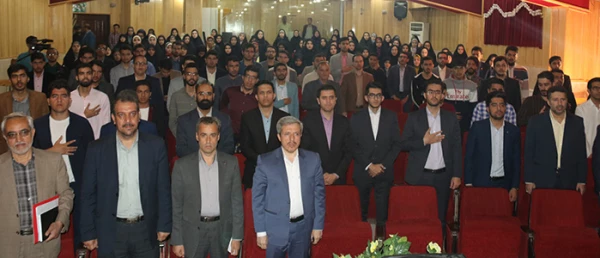 مدیرکل فرهنگی دانشگاه فرهنگیان در اختتامیه مرحله کشوری جشنواره فرهنگی دانشجومعلمان:
 
رسالت اصلی دانشگاه فرهنگیان تربیت نیروی انسانی کیفی است. 2