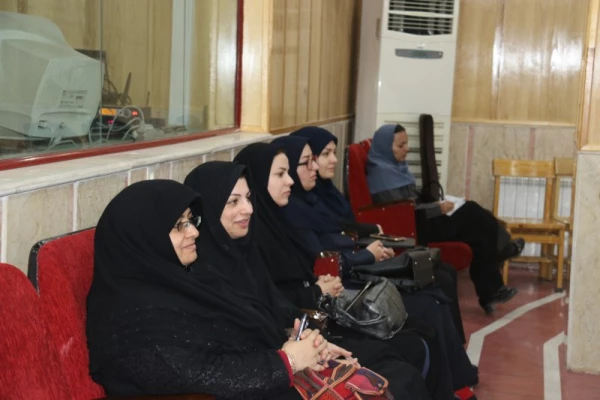 مدیرکل فرهنگی دانشگاه فرهنگیان در اختتامیه مرحله کشوری جشنواره فرهنگی دانشجومعلمان:
 
رسالت اصلی دانشگاه فرهنگیان تربیت نیروی انسانی کیفی است. 11