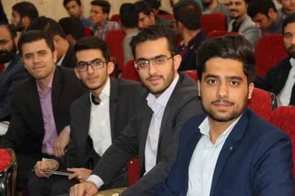 مدیرکل فرهنگی دانشگاه فرهنگیان در اختتامیه مرحله کشوری جشنواره فرهنگی دانشجومعلمان:
 
رسالت اصلی دانشگاه فرهنگیان تربیت نیروی انسانی کیفی است. 7