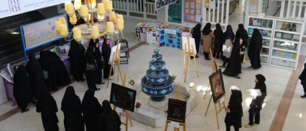 در دهه سرآمدی آموزش انجام شد:

برگزاری نمایشگاه دستاوردهای آموزشی در دانشگاه فرهنگیان یزد 2