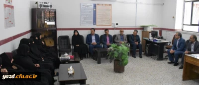 در دهه سرآمدی آموزش صورت پذیرفت:

بازدید مسئولان آموزش و پرورش و دانشگاه فرهنگیان یزد از مدارس مجری طرح کارورزی