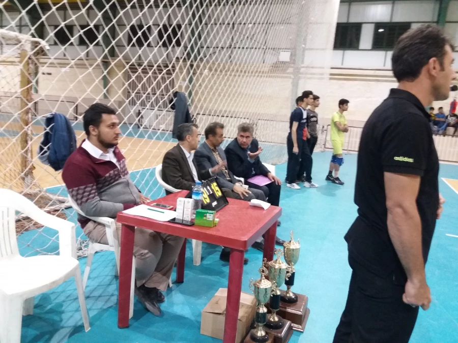 در هفته سراهای دانشجویی برگزار شد:

رقابت های والیبال دانشجو معلمان پردیس شهیدان پاکنژاد 5