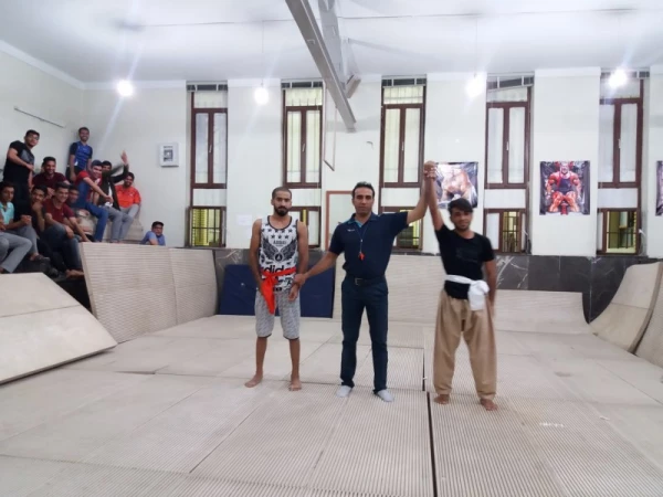 به مناسبت هفته سراهای دانشجویی برگزار شد:

مسابقات کشتی پهلوانی دانشجومعلمان پردیس شهیدان پاکنژاد یزد
 2