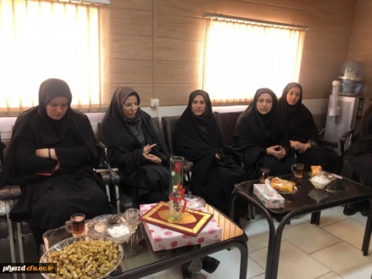 تقدیر و تجلیل از دانش آموخته برتر پردیس فاطمه الزهرا (س) در هفته سرآمدی آموزش
 2