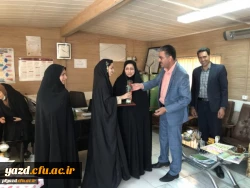 تقدیر و تجلیل از دانش آموخته برتر پردیس فاطمه الزهرا (س) در هفته سرآمدی آموزش
 2