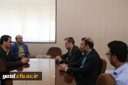 به مناسبت هفته اسناد ملی و میراث مکتوب صورت پذیرفت:

دیدار و گفتگوی مدیر استانی دانشگاه فرهنگیان یزد با مدیر مرکز اسناد و کتابخانه ملی استان
 3