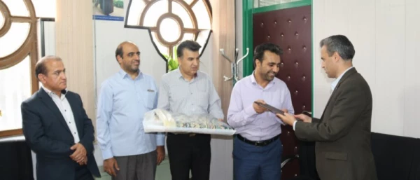 به مناسبت روز ملی روابط عمومی:

تقدیر از روابط عمومی دانشگاه فرهنگیان یزد
 2