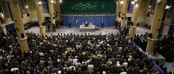 از اهرمهای فشار خود برای توقف یا کاهش فشار آمریکا استفاده میکنیم