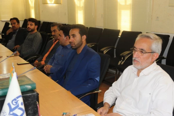 برگزاری جلسه هماهنگی امتحانات پایان ترم نیمسال دوم سال تحصیلی 98-97 در پردیس شهیدان پاک نژاد یزد



 7