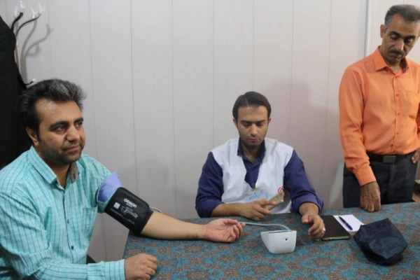 اجرای طرح ملی کنترل فشار خون در پردیس شهیدان پاک نژاد یزد
 9