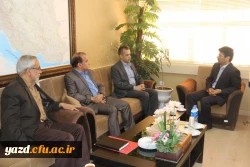 دیدار سرپرست دانشگاه فرهنگیان یزد با رئیس سازمان مدیریت و برنامه ریزی استان
 4