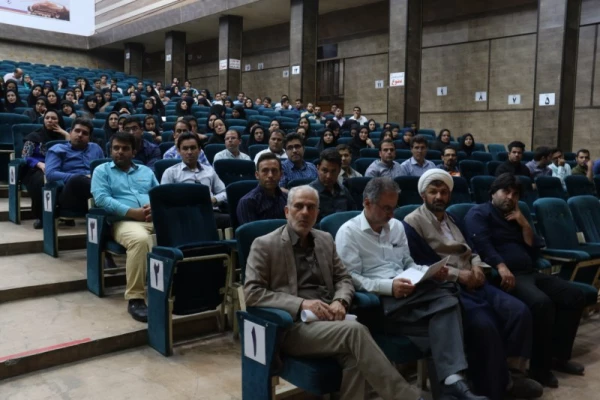 نشست مهارت آموزان ماده 28 ورودی 1397 با سرپرست دانشگاه فرهنگیان یزد
 6