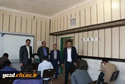 بازدید مدیران حوزه معاونت آموزش و تحصیلات تکمیلی دانشگاه فرهنگیان از حوزه های امتحانی پردیس های استان یزد
 4