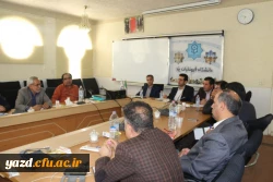 نشست اعضای هیئت علمی پردیس های استان یزد با مدیران حوزه معاونت آموزشی و تحصیلات تکمیلی دانشگاه فرهنگیان 
 7