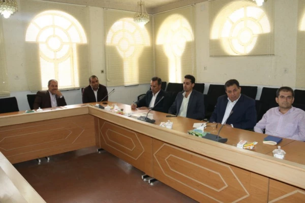 نشست اعضای هیئت علمی پردیس های استان یزد با مدیران حوزه معاونت آموزشی و تحصیلات تکمیلی دانشگاه فرهنگیان 
 9