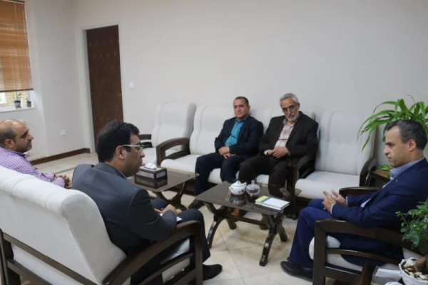 دیدار مسئولان دانشگاه فرهنگیان یزد با مدیر کل فرهنگ و ارشاد اسلامی استان
 4