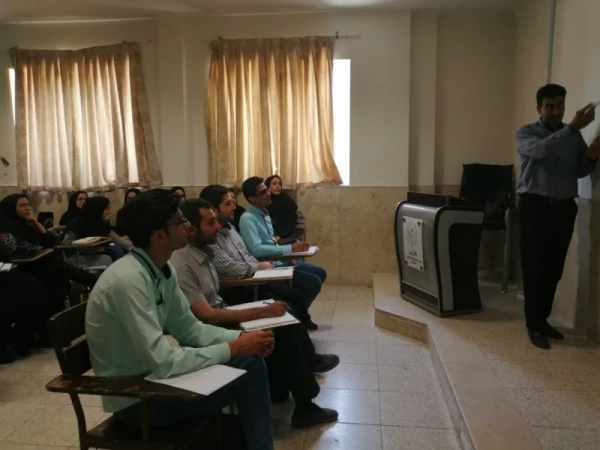 برگزاری کارگاه های حضوری دوره فرهنگی ویژه مهارت آموزان ورودی 97

 4