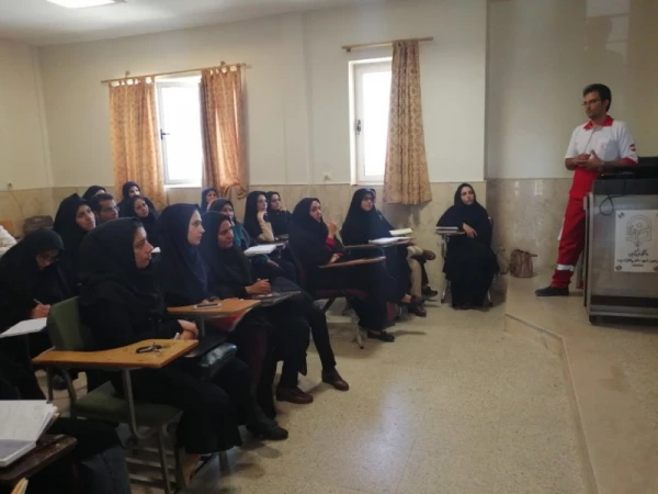 برگزاری کارگاه های حضوری دوره فرهنگی ویژه مهارت آموزان ورودی 97

 8