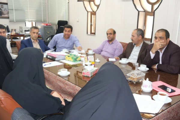 برگزاری جلسه شورای آموزشی استان به منظور برنامه ریزی دوره آموزشی تابستانی
 5