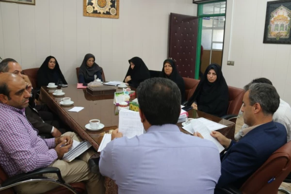 برگزاری جلسه شورای آموزشی استان به منظور برنامه ریزی دوره آموزشی تابستانی
 7