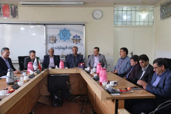 با حضور مسئولان سازمان مرکزی دانشگاه فرهنگیان برگزار شد: 

مراسم معارفه معاون هماهنگی مدیریت امور پردیس های دانشگاه فرهنگیان یزد
 5