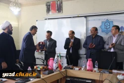با حضور مسئولان سازمان مرکزی دانشگاه فرهنگیان برگزار شد: 

مراسم معارفه معاون هماهنگی مدیریت امور پردیس های دانشگاه فرهنگیان یزد
 12