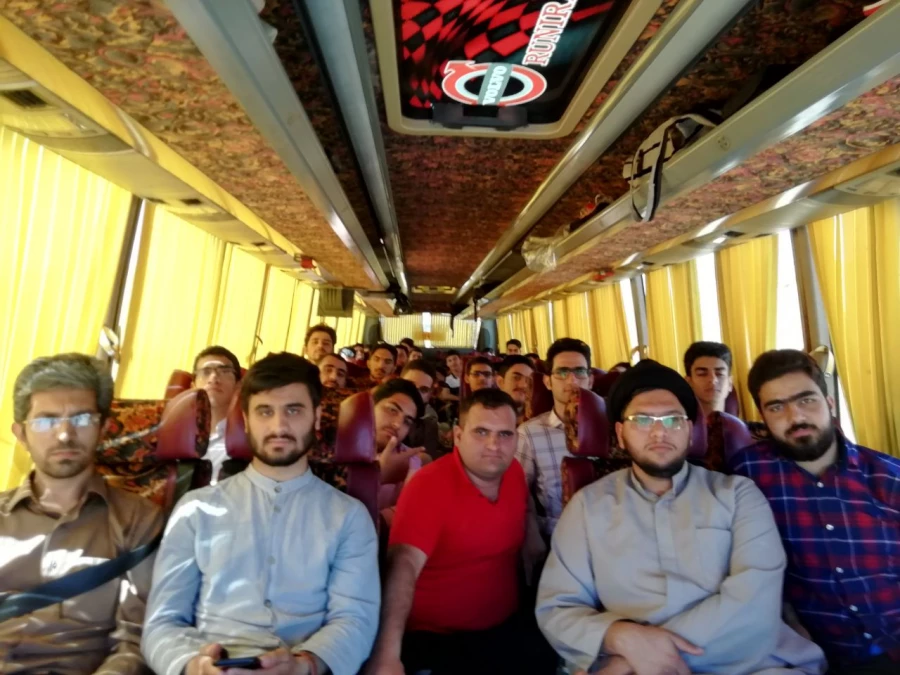 به همت هیئت محبان الزهراء برادران و هیئت بیت الزهرا (س) خواهران دانشگاه فرهنگیان یزد برگزار شد:
 اردوی معرفتی و زیارتی مشهد مقدس  7