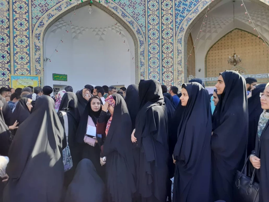 به همت هیئت محبان الزهراء برادران و هیئت بیت الزهرا (س) خواهران دانشگاه فرهنگیان یزد برگزار شد:
 اردوی معرفتی و زیارتی مشهد مقدس  9