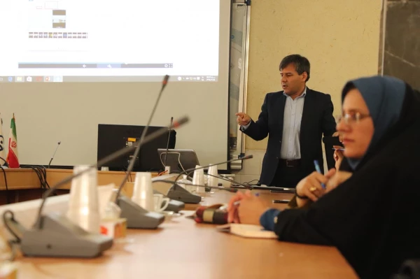 مؤسسه امتداد اندیشه با همکاری دانشگاه فرهنگیان یزد برگزار کرد:

کارگاه آموزشی تولید محتوای الکترونیکی با نرم افزار iSpring
 4