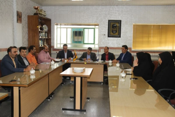 با حضور مسئولان دانشگاه فرهنگیان یزد برگزار شد:

مراسم معارفه معاون امور دانشجویی و توسعه منابع پردیس حضرت فاطمه الزهرا(س) یزد
 2