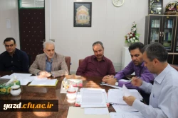 برگزاری جلسه هماهنگی جهت برنامه ریزی ترم اول سال تحصیلی 99- 98 
 9