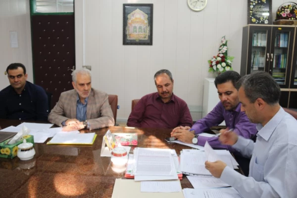 برگزاری جلسه هماهنگی جهت برنامه ریزی ترم اول سال تحصیلی 99- 98 
 9