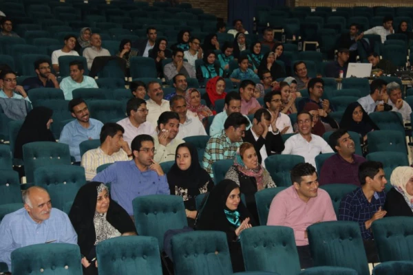 برگزاری مراسم دانش آموختگی دانشجومعلمان ورودی 94 پردیس های استانی دانشگاه فرهنگیان یزد 14