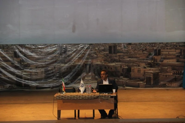 به همت مرکز مشاوره و خدمات روان شناختی پردیس شهیدان پاک نژاد دانشگاه فرهنگیان یزد برگزارشد:

 همایش رایگان انتخاب رشته کنکور سراسری 98 3