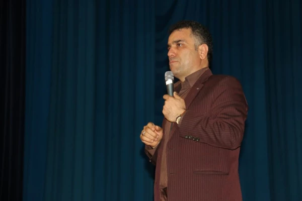 به همت مرکز مشاوره و خدمات روان شناختی پردیس شهیدان پاک نژاد دانشگاه فرهنگیان یزد برگزارشد:

 همایش رایگان انتخاب رشته کنکور سراسری 98 8