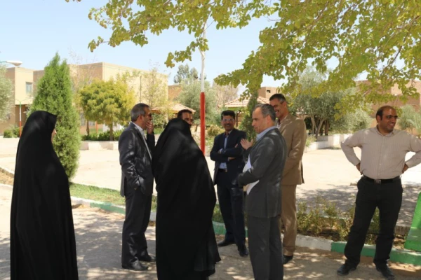 بازدید رئیس سازمان مدیریت و برنامه ریزی استان از پردیس حضرت فاطمه الزهرا (س) یزد

 8