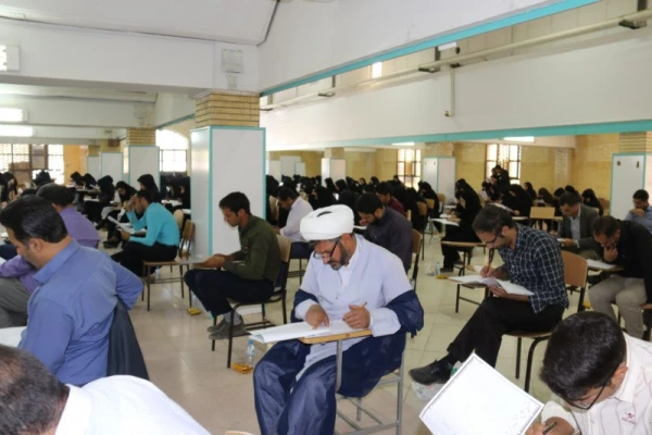 آزمون اصلح مهارت آموزان ماده 28 دانشگاه فرهنگیان استان، در سالن فجر دانشگاه یزد برگزار شد.

 13