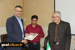 مراسم تکریم و تجلیل از تلاش های نیروهای شرکتی دانشگاه فرهنگیان یزد
 6