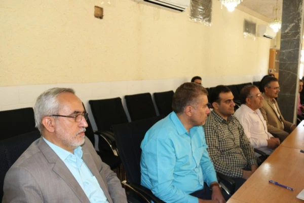 در راستای بیانیه گام دوم انقلاب اسلامی و اجرای منویات و توصیه های مقام معظم رهبری(مدظله العالی) برگزار شد:

دوره بالندگی سبک زندگی اسلامی و مهارت های زندگی
 3