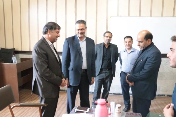 گزارش تصویری بازدید مدیر کل آموزش و پرورش استان، از روند گزینش معرفی شدگان چند برابر ظرفیت، دانشگاه فرهنگیان یزد 7