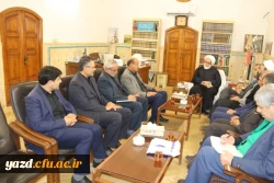 دیدار اعضای بنیاد خیرین حامی دانشگاه فرهنگیان یزد با امام جمعه موقت یزد 7