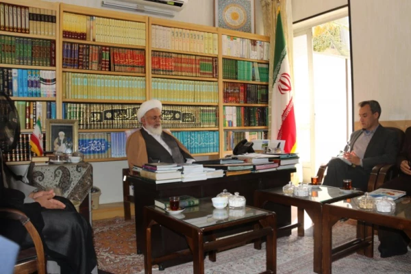 دیدار هیأت رئیسه دانشگاه فرهنگیان یزد با نماینده ولی فقیه و امام جمعه یزد 3