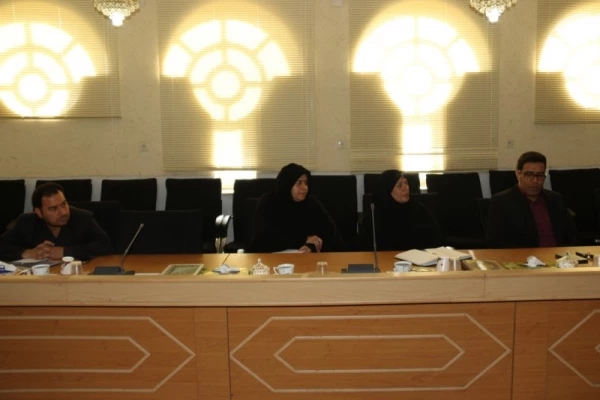 نشست هماهنگی امور کارورزی با مسئولین آموزش و پرورش استان
 5