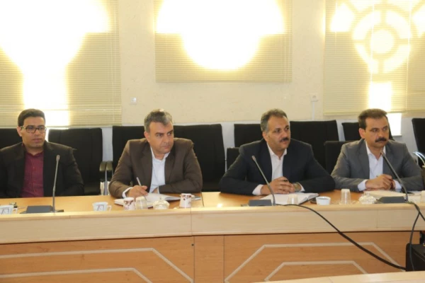 نشست هماهنگی امور کارورزی با مسئولین آموزش و پرورش استان
 6