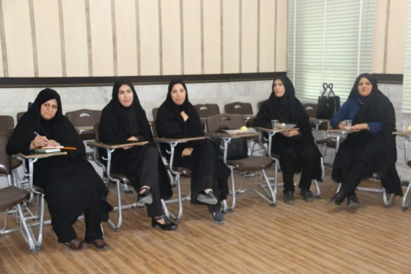 نشست گروه های آموزشی دانشگاه فرهنگیان یزد در آستانه شروع سال تحصیلی جدید
 10