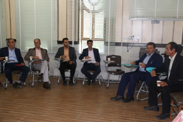 نشست گروه های آموزشی دانشگاه فرهنگیان یزد در آستانه شروع سال تحصیلی جدید
 13