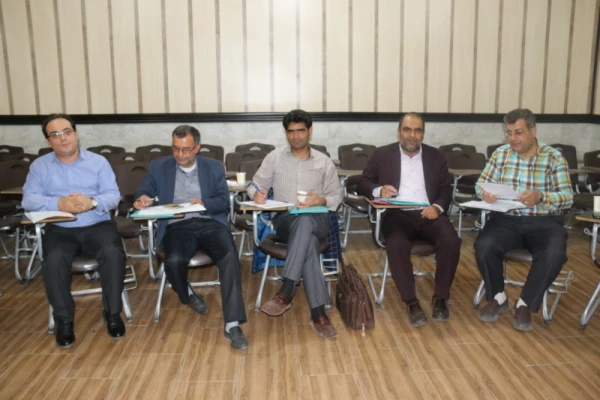 نشست گروه های آموزشی دانشگاه فرهنگیان یزد در آستانه شروع سال تحصیلی جدید
 16