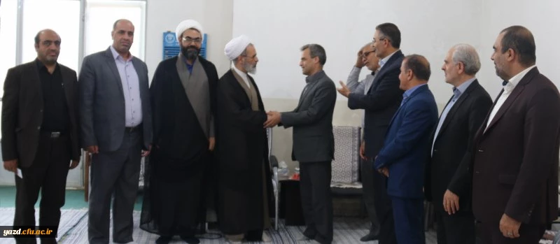 دیدار هیات رئیسه دانشگاه فرهنگیان یزد با حضرت آیت الله اعرافی
 2