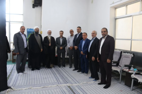 دیدار هیات رئیسه دانشگاه فرهنگیان یزد با حضرت آیت الله اعرافی
 11